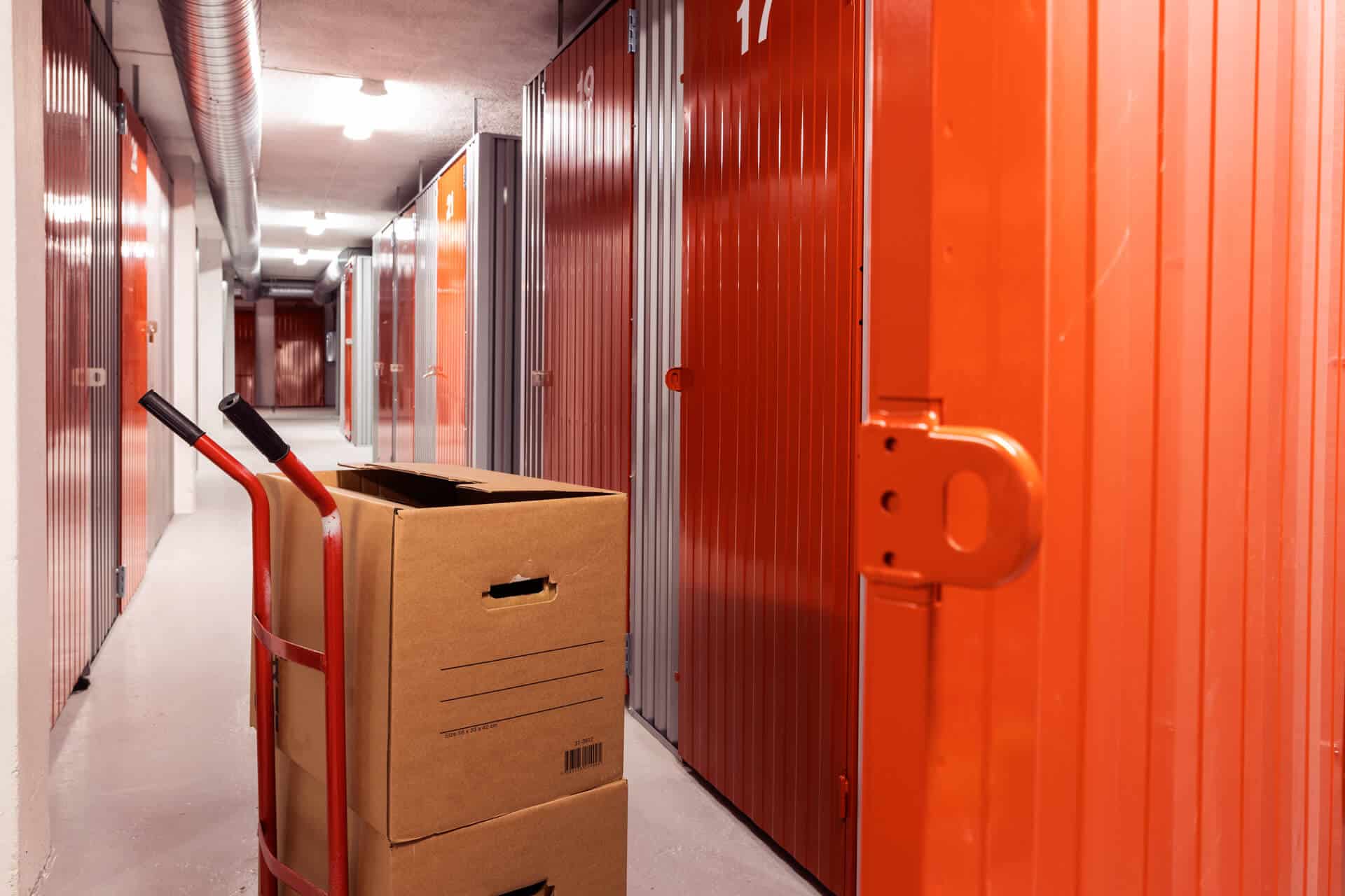 10 smarte tips for å utnytte plassen best i minilageret ditt