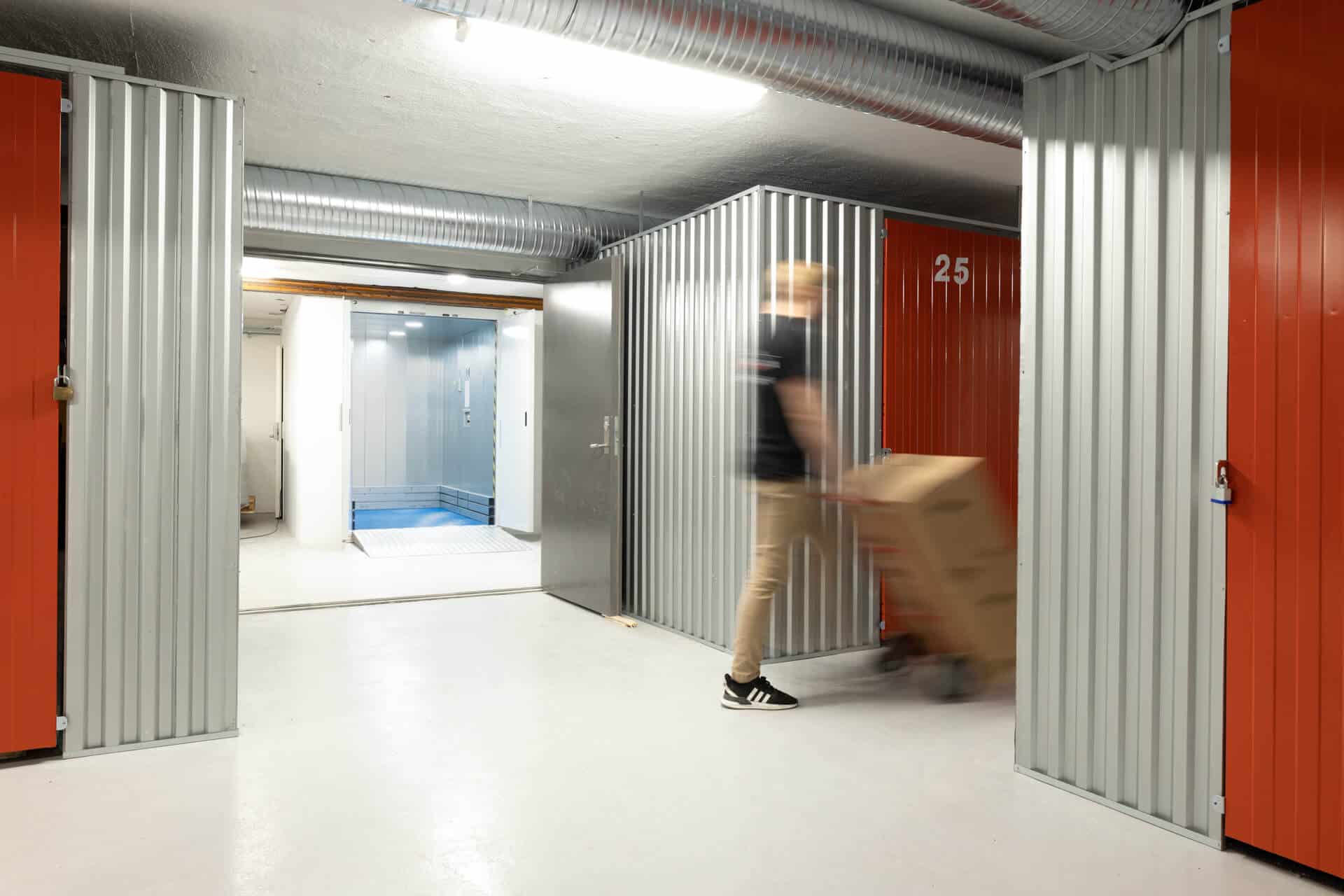 Hvorfor etterspørselen etter minilager eksploderer i Norge